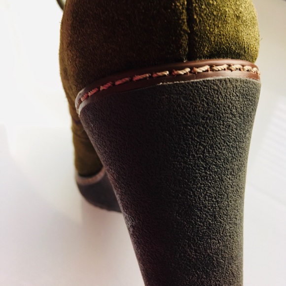 Naturalizer ankle boots. Not for sale!!! - Picture 2 of 8